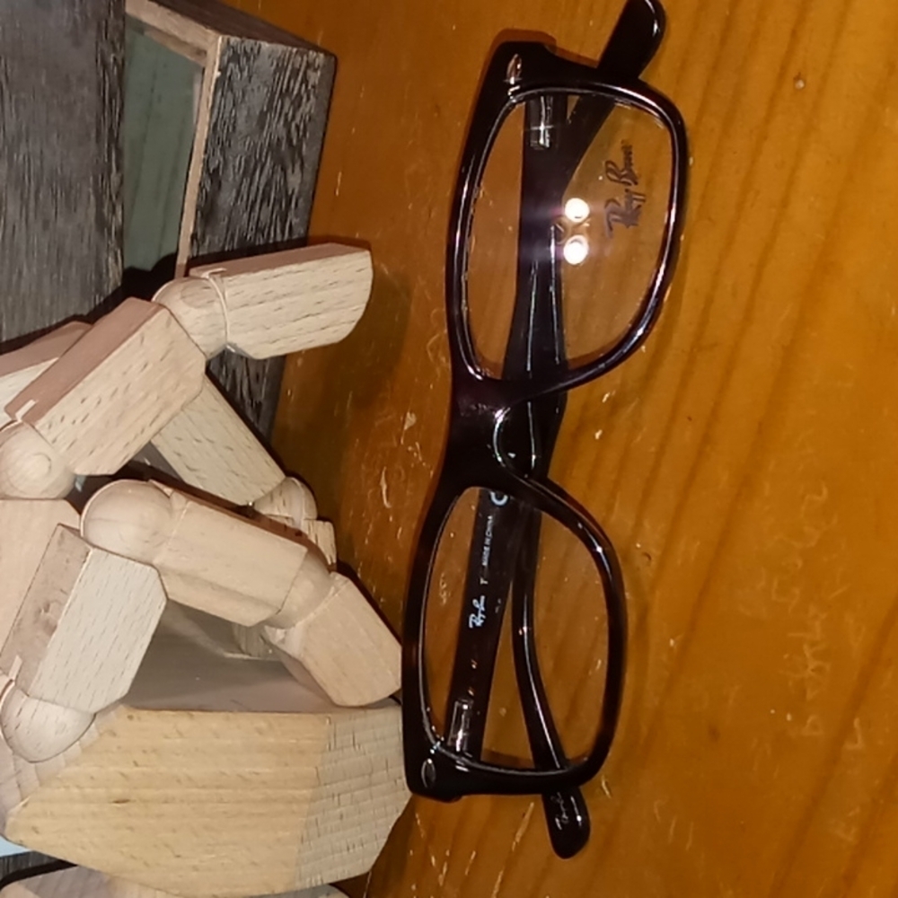 Ray ban tortoise glasses